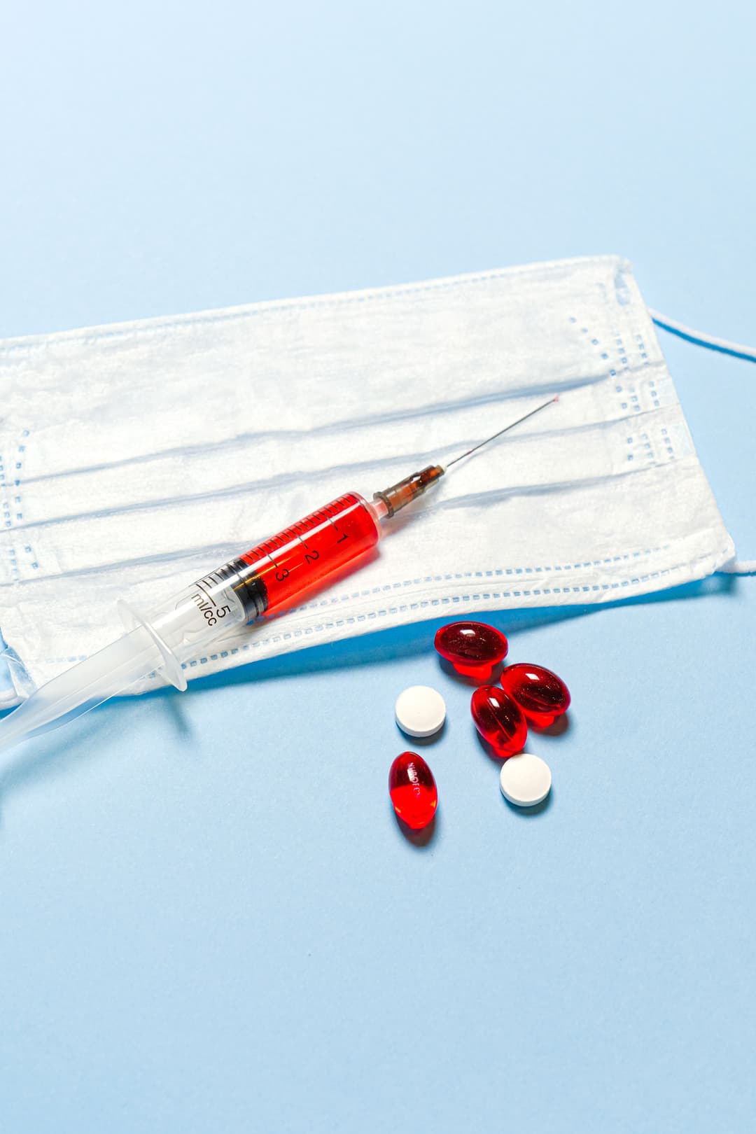 Capsules and syringes are different delivery tools; BPC-157 uses both depending on the goal.